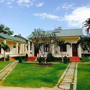 2* Hotel Herbal &